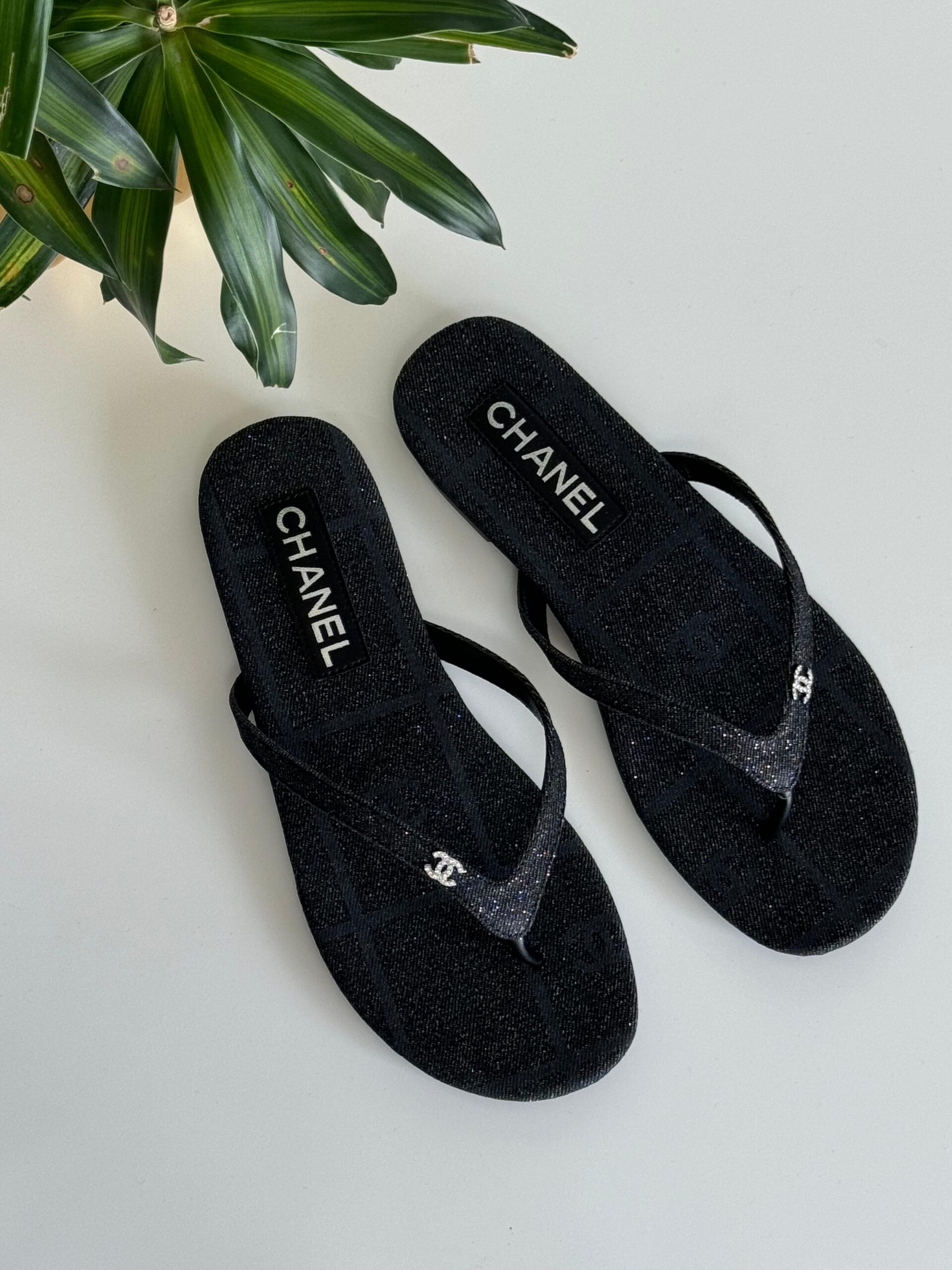 Chanel slipper