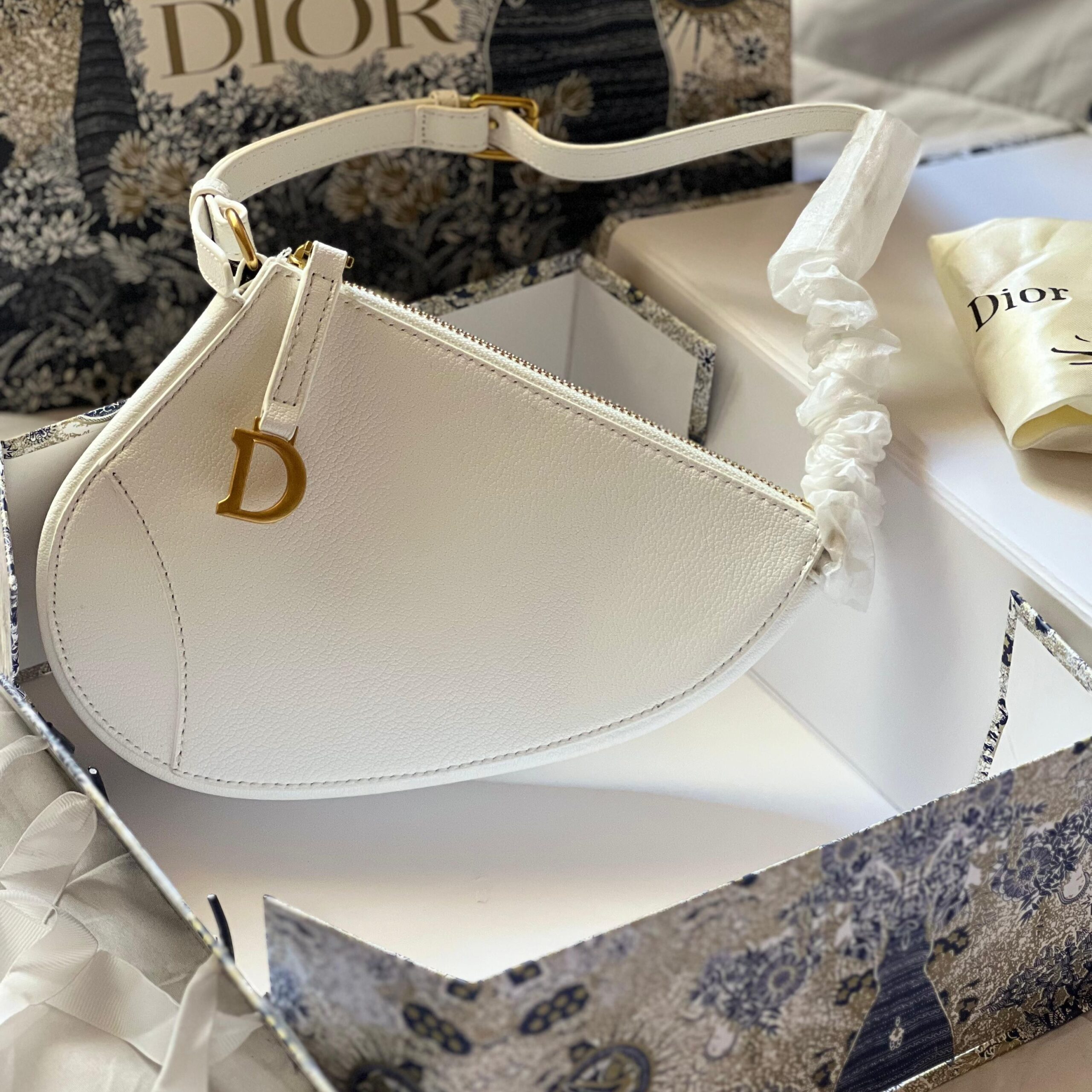 Dior